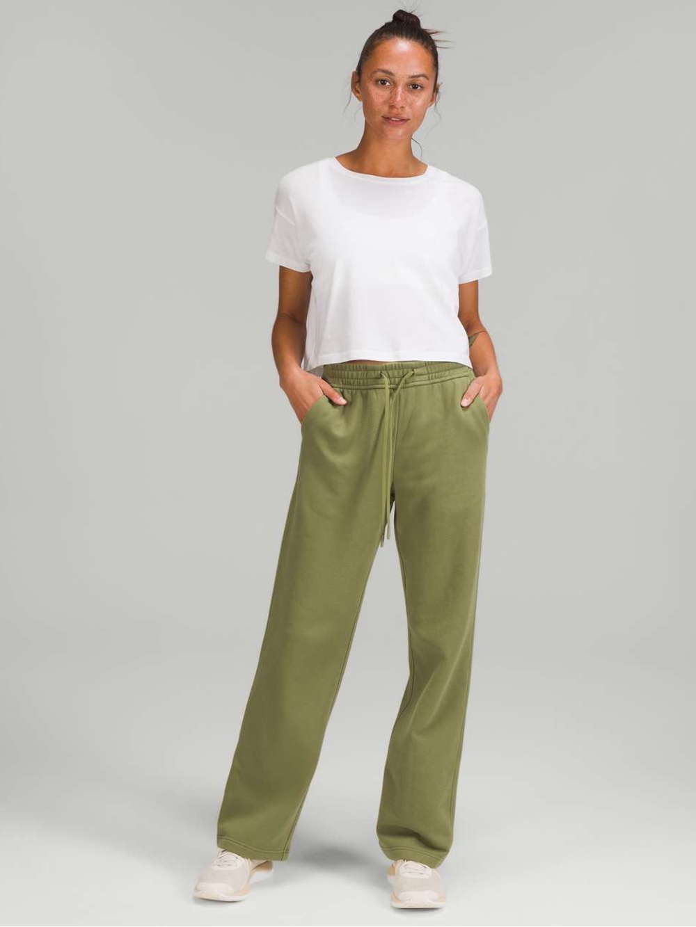 Lululemon Loungeful Straight Leg Pant | Bronze Green | Size 4 | EUC